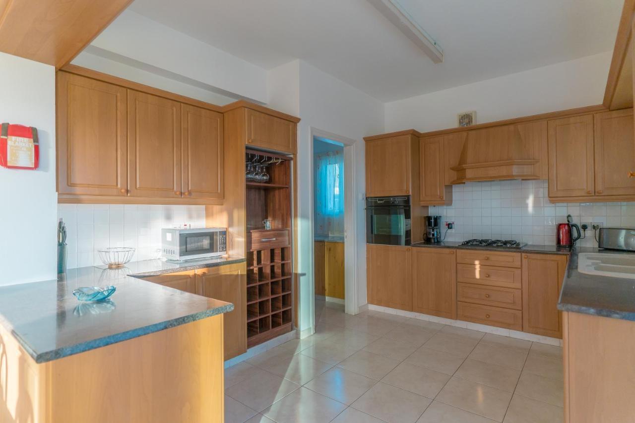 Bella Katerina By Prestige Bookings Коръл бей Екстериор снимка